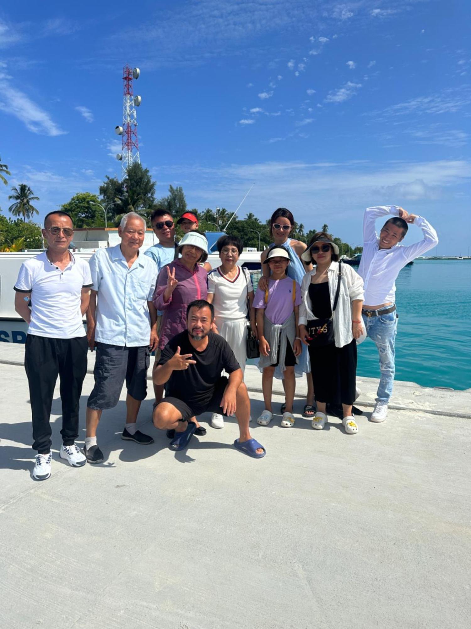 Aqua Oasis Hotel Thoddoo Bagian luar foto