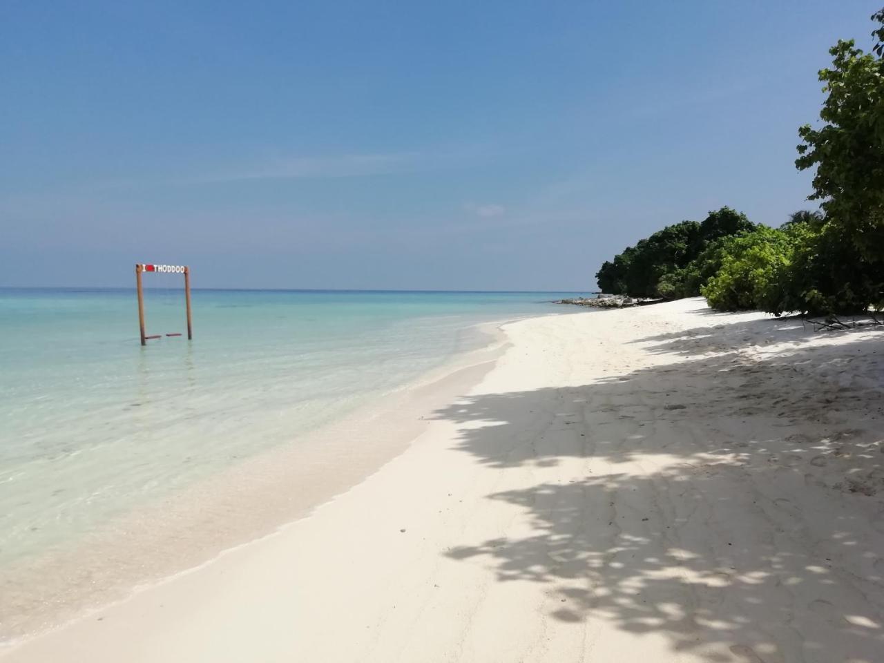 Aqua Oasis Hotel Thoddoo Bagian luar foto